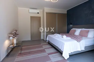 Istra, Rovinj, 4-sobna kuća, 160 m², okućnica, 400 m od mora - 18