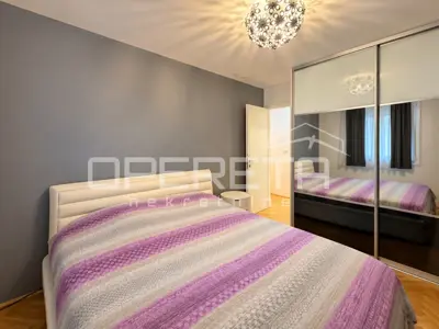 Wohnung 77,6 m², Sućidar - 2 Zimmer, Loggia und Garagenstellplatz - 9