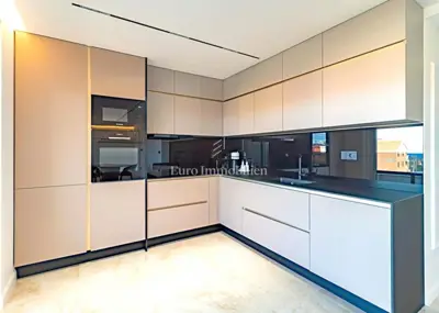 Apartment 70 m², Malinska - quiet location and partial sea view - 4