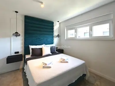 Apartment 70 m², Malinska - quiet location and partial sea view - 11