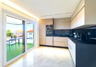 Apartment 70 m², Malinska - quiet location and partial sea view - 3