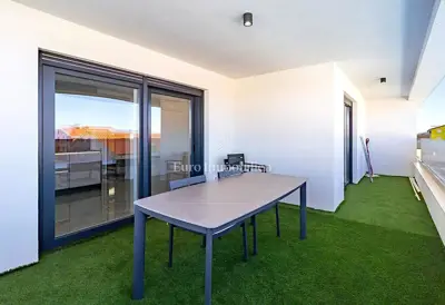 Apartment 70 m², Malinska - quiet location and partial sea view - 13