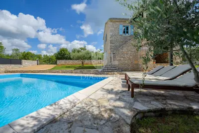 Stone house with pool, Poreč - peaceful surroundings - 19