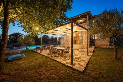 Stone house with pool, Poreč - peaceful surroundings - 10