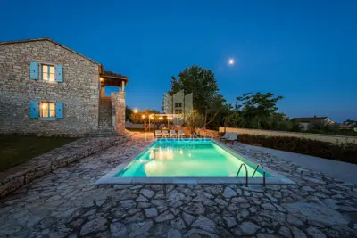 Stone house with pool, Poreč - peaceful surroundings - 2