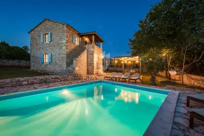 Stone house with pool, Poreč - peaceful surroundings - 9