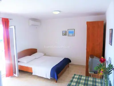 Apartmanska kuća 507 m², Rogoznica - 80 m od mora - 6