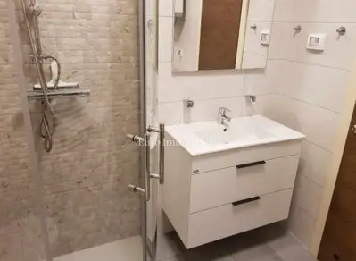 Stan 74 m², Poreč - prizemlje, dvije terase i bazen - 11