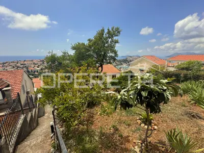 Dva odvojena stana s vrtom, pogledom na more i parkinzima, Dubrovnik - 17