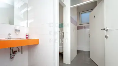Sesvete, SESVETE, Gewerberaum in ausgezeichneter Lage - 120 m² - 4