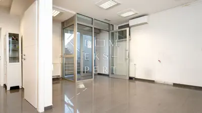 Sesvete, SESVETE, Gewerberaum in ausgezeichneter Lage - 120 m² - 10