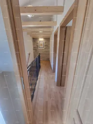 Kuća u Barbanu, renovirana i odmah useljiva - 8
