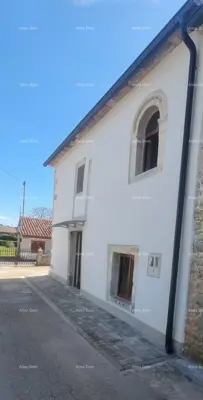 Kuća u Barbanu, renovirana i odmah useljiva - 11
