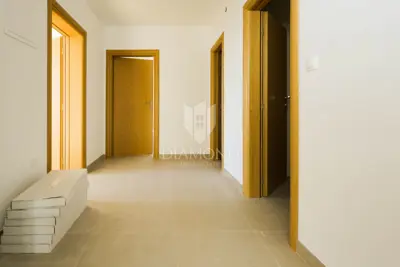 Apartment 75 m², Prozorje - ground floor and private yard