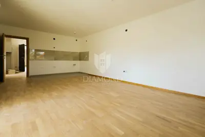 Apartment 75 m², Prozorje - ground floor and private yard - 4