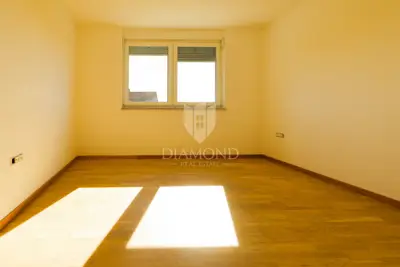 Apartment 75 m², Prozorje - ground floor and private yard - 3