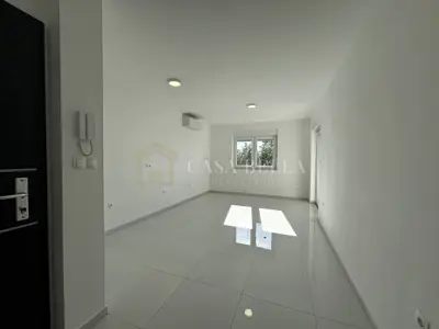 Stan u Crikvenici, novogradnja 150 m od plaže, lođa s pogledom na more - 6