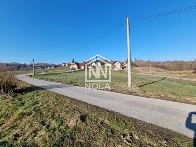 Building land 2,295 m², Bednja - next to an asphalt road