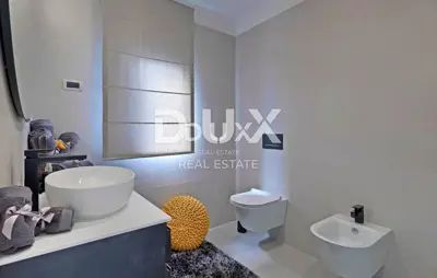 Kuća 195 m², Barban - bazen i okućnica - 16