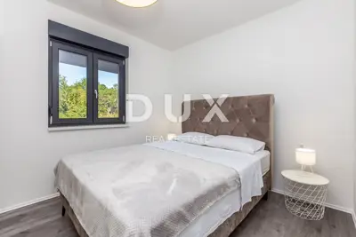 Otok Krk, Dobrinj, samostojeća kuća, 167 m², novogradnja, bazen - 14