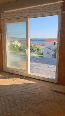 Banjol, Rab – penthouse 145 m² s pogledom na more