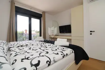 Villa 130 m², Labin - heated pool and view of the old town - 12