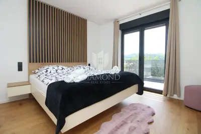 Villa 130 m², Labin - heated pool and view of the old town - 11