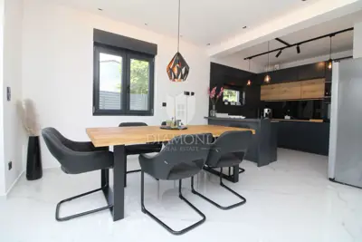 Villa 130 m², Labin - heated pool and view of the old town - 7