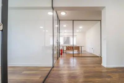 Commercial property for rent in Rudeš, 330 m²