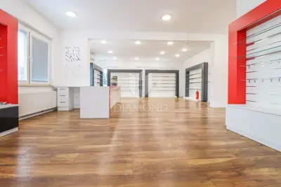 Commercial property for rent in Rudeš, 330 m² - 11