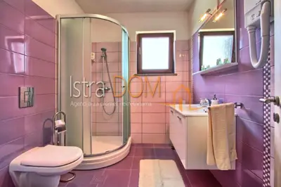 * Štokovcima vila sa bazenom * - 19