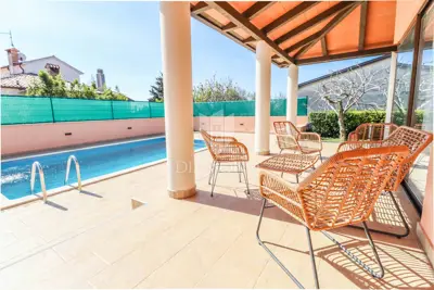 Exklusiv! Buje, freistehendes Haus mit Pool und Meerblick! - 13