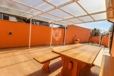 Exklusiv! Buje, freistehendes Haus mit Pool und Meerblick! - 16