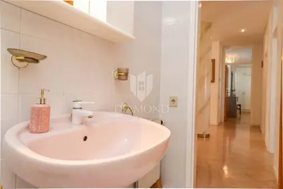Exklusiv! Buje, freistehendes Haus mit Pool und Meerblick! - 9
