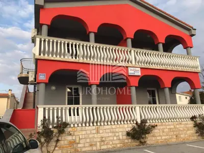 House, Vir, 110 m from the sea and a quiet street