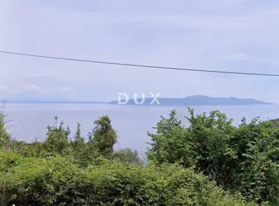 Building plot 6,100 m², Medveja - old house and sea views - 2