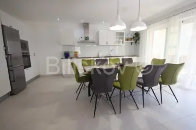 Vila 350 m², Žaborić kod Šibenika, bazen i jacuzzi - 10