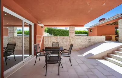Villa 350 m², Žaborić near Šibenik, pool and jacuzzi - 6