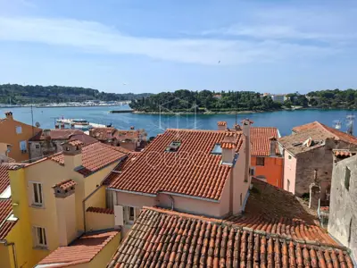 Stan 70 m², Rovinj - starogradska jezgra i pogled na more - 15