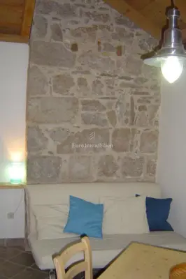 Apartment in Veli Lošinj, strict center - renovated and furnished - 16
