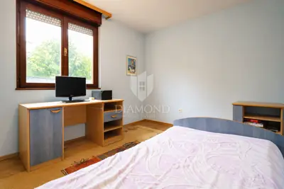 Stan, Gajnice, 3 sobe, garaža i dva balkona - 6