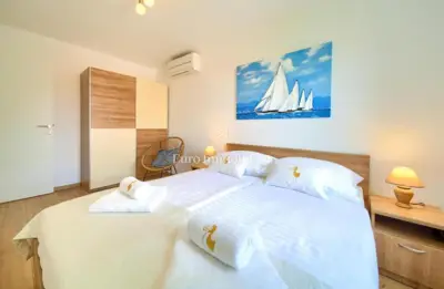 Two modern apartments in an excellent location near the sea - 12