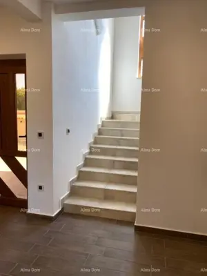 Kuća 200 m², Raša Kunj, bazen i okućnica 695 m² - 9