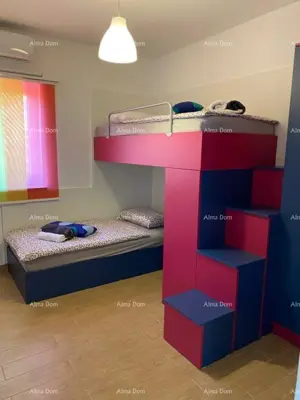 Kuća 200 m², Raša Kunj, bazen i okućnica 695 m² - 12