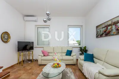Apartment 148 m², Njivice - 2 apartments and sea view - 5