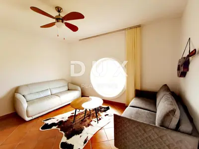 Apartment 148 m², Njivice - 2 apartments and sea view - 9