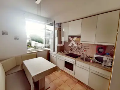 Apartment 148 m², Njivice - 2 apartments and sea view - 4