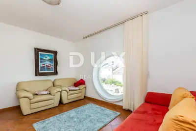 Apartment 148 m², Njivice - 2 apartments and sea view - 2