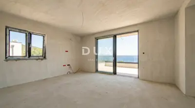 Penthouse 176,5 m², Ika - panoramski pogled na more - 3