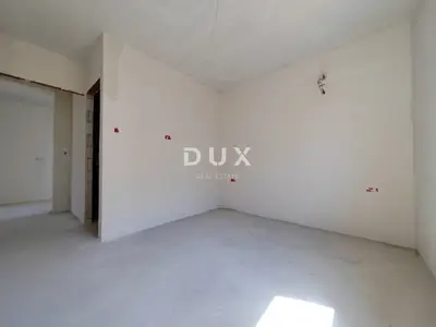 Penthouse 176,5 m², Ika - panoramski pogled na more - 9